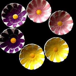 Hallmark Expressions 6 floral 4.5” trinket dishes 2 of each: purple pink yellow